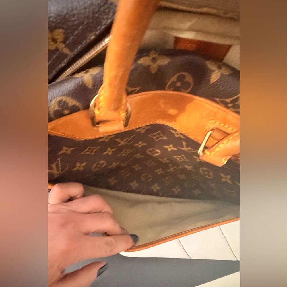 EXCELLENT NO CALL OUTS AUTHENTIC Louis Vuitton Deuville Leather HAND BAG - Picture 9 of 16